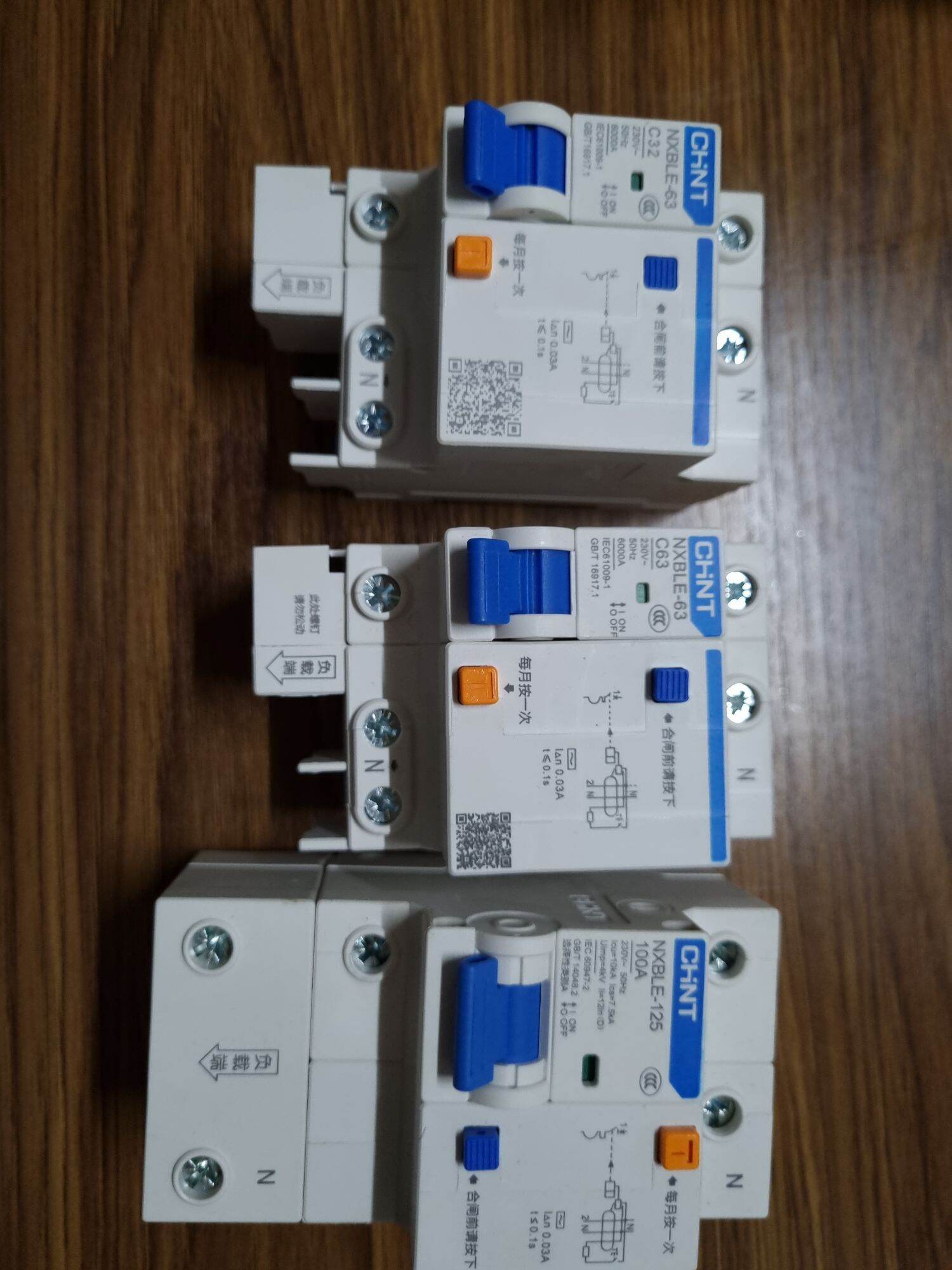 Aptomat chống giật attomat chống rò nxble-63 1p+n 40, nxble-32 32a, nxble-63 63a
