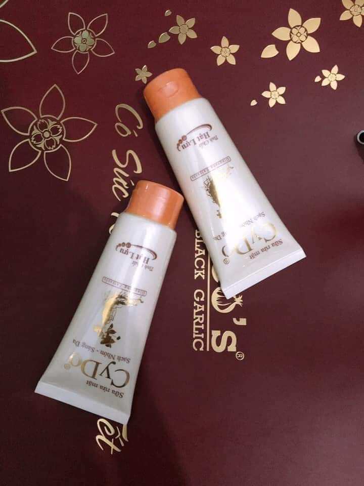 Sữa rửa mặt cydo hạt lựu