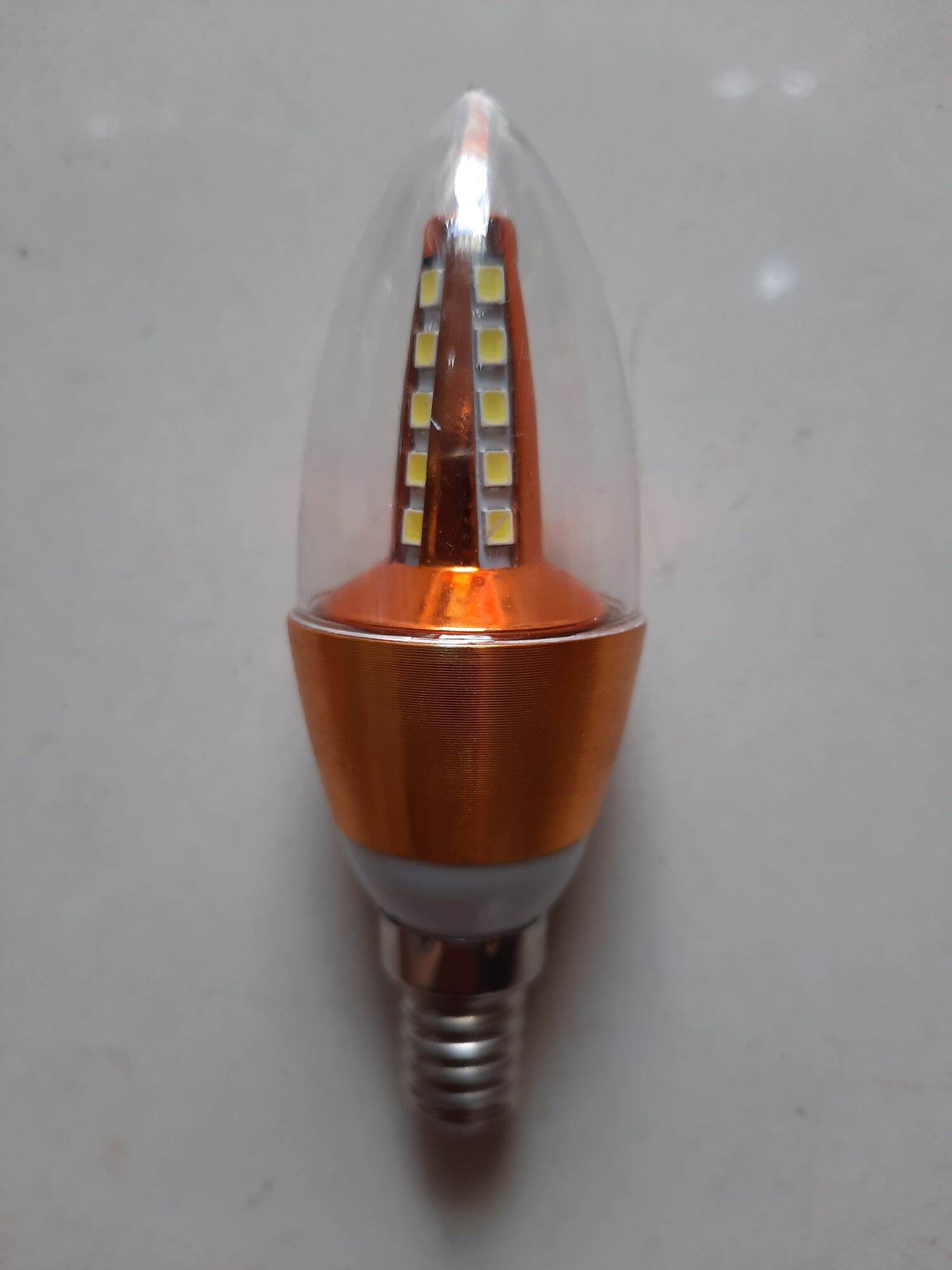 Bóng led quả nhót 5w đuôi E14, E27 trắng vàng.