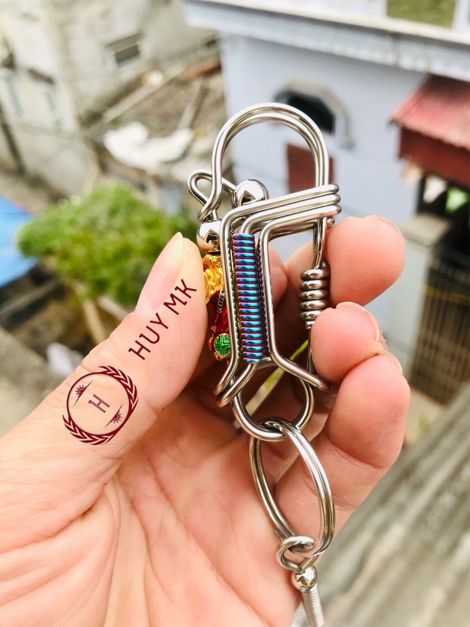 móc khóa thủ công tỳ hưu đỏ