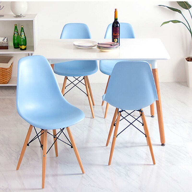 Bộ bàn ăn eames 4 ghế