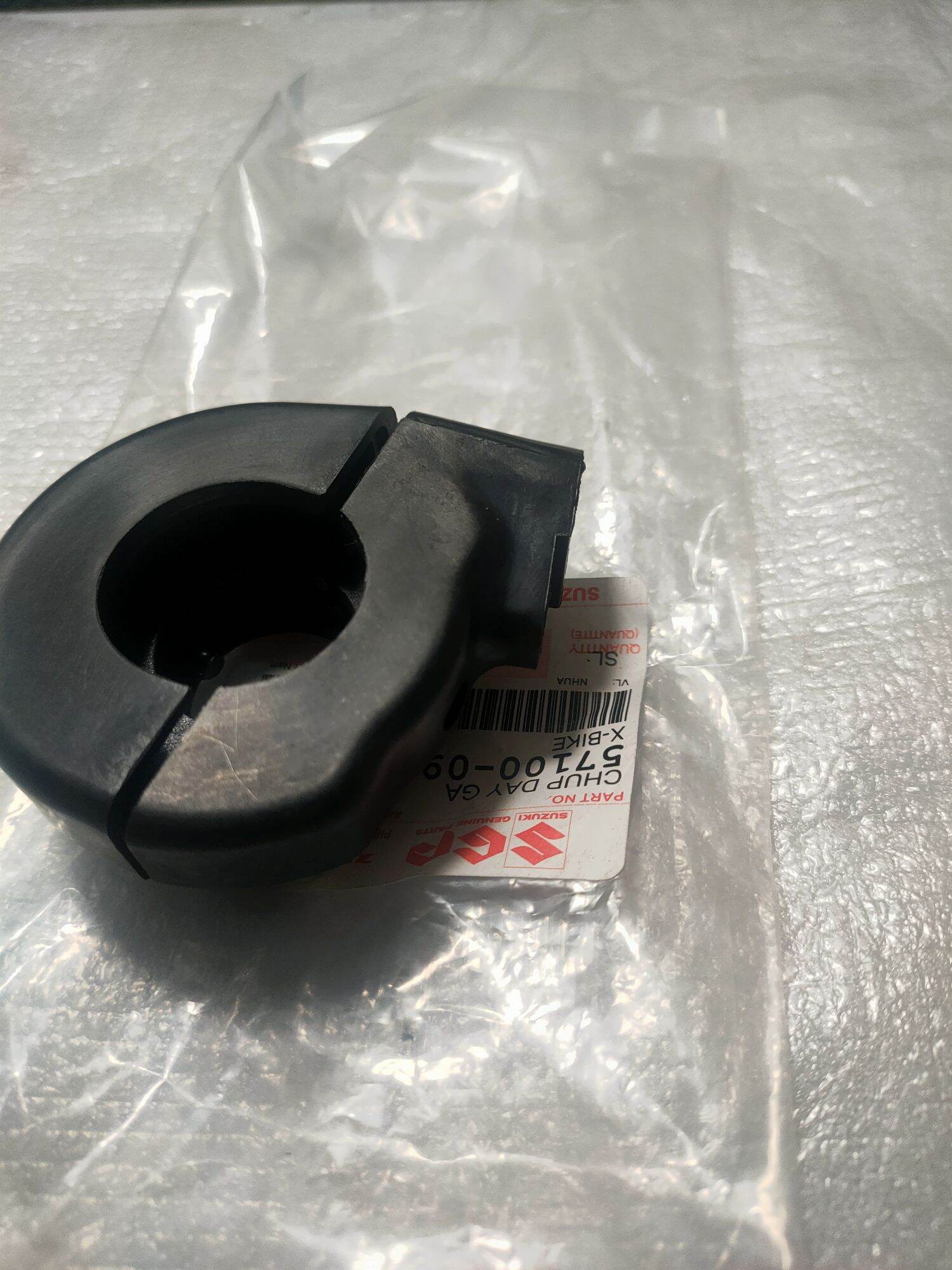 Cùm ga Suzuki Smash Revo Axelo