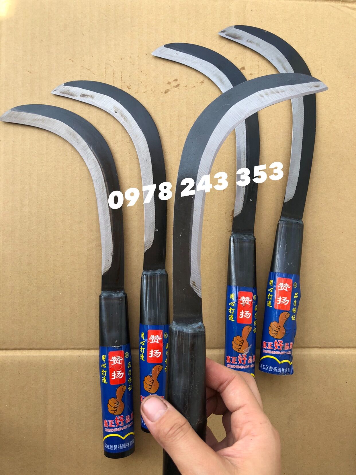 Liềm cắt cỏ lưỡi dao - cán liền chắc khoẻ - ngoặc nhỡ