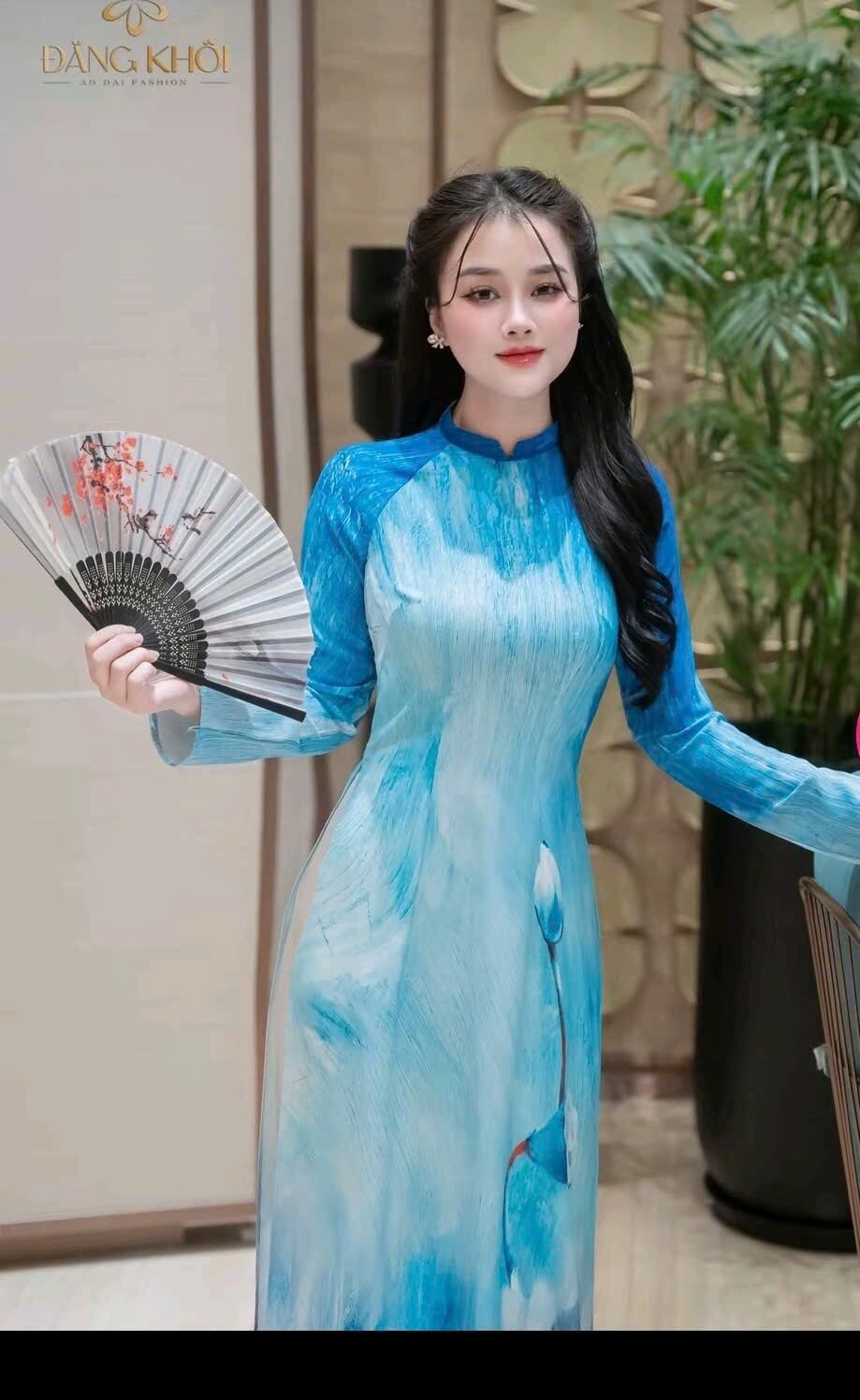 áo dài thêu in thủ công sen mẫu mới