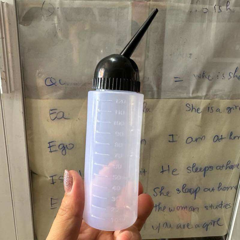 01 bình châm nước uốn tóc