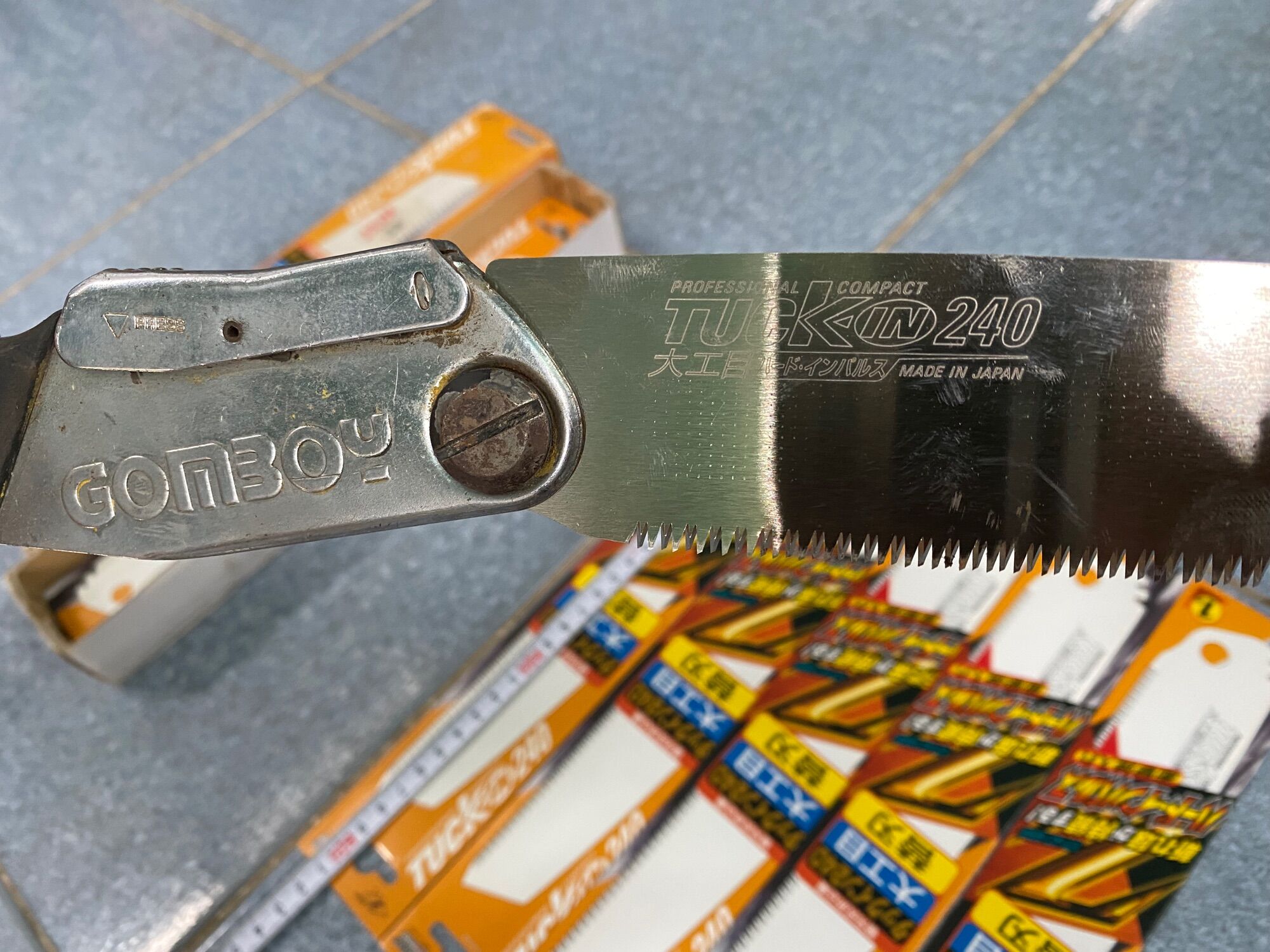 Lưỡi cưa 240mm TUCKIN JAPAN.
