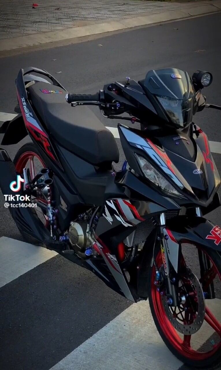 Tem rời winner v1 đen siêu đẹp