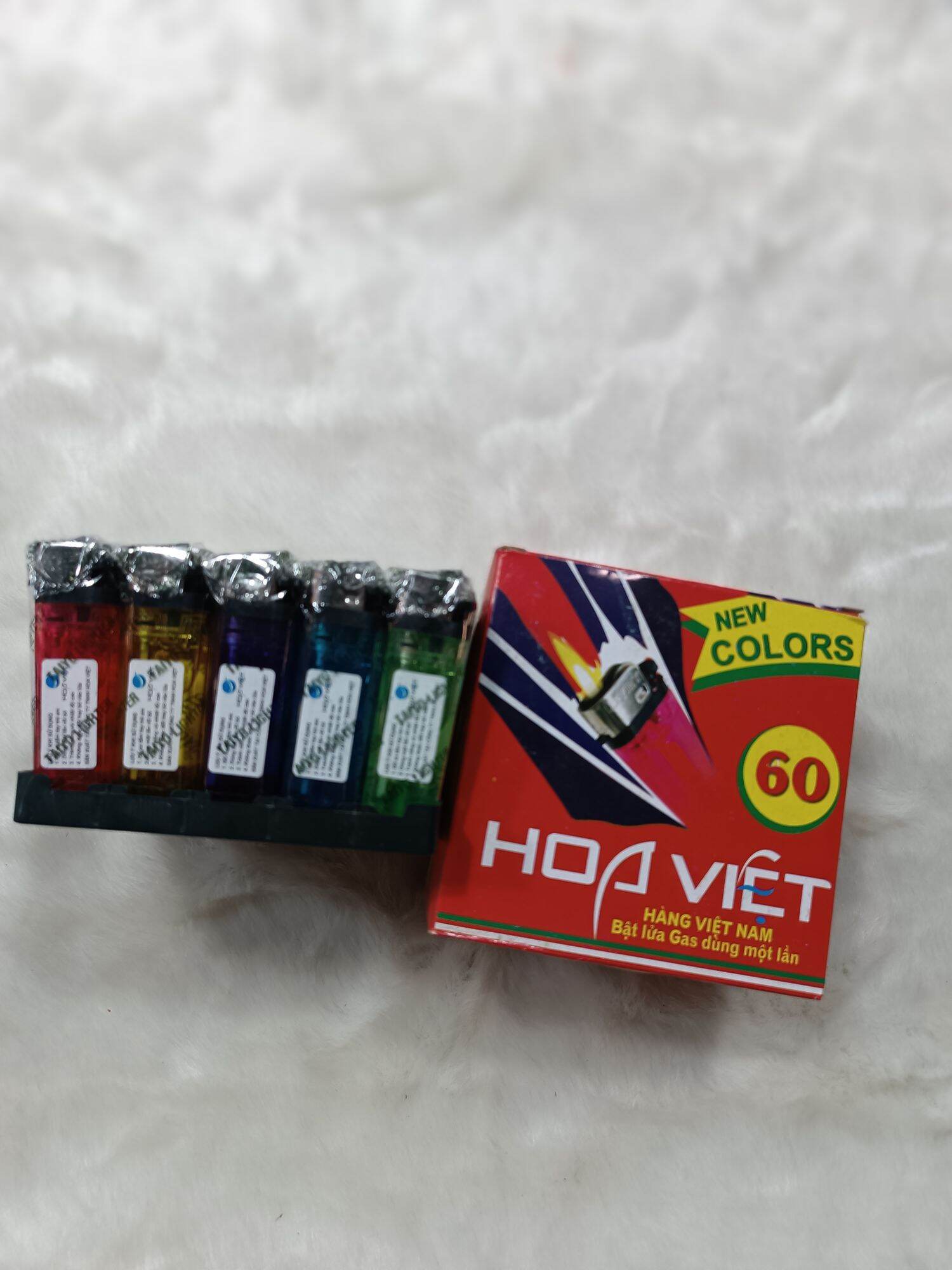 Bật Lửa Đá Ga Bọc Kiếng Hoa Việt Hộp 50 Cái