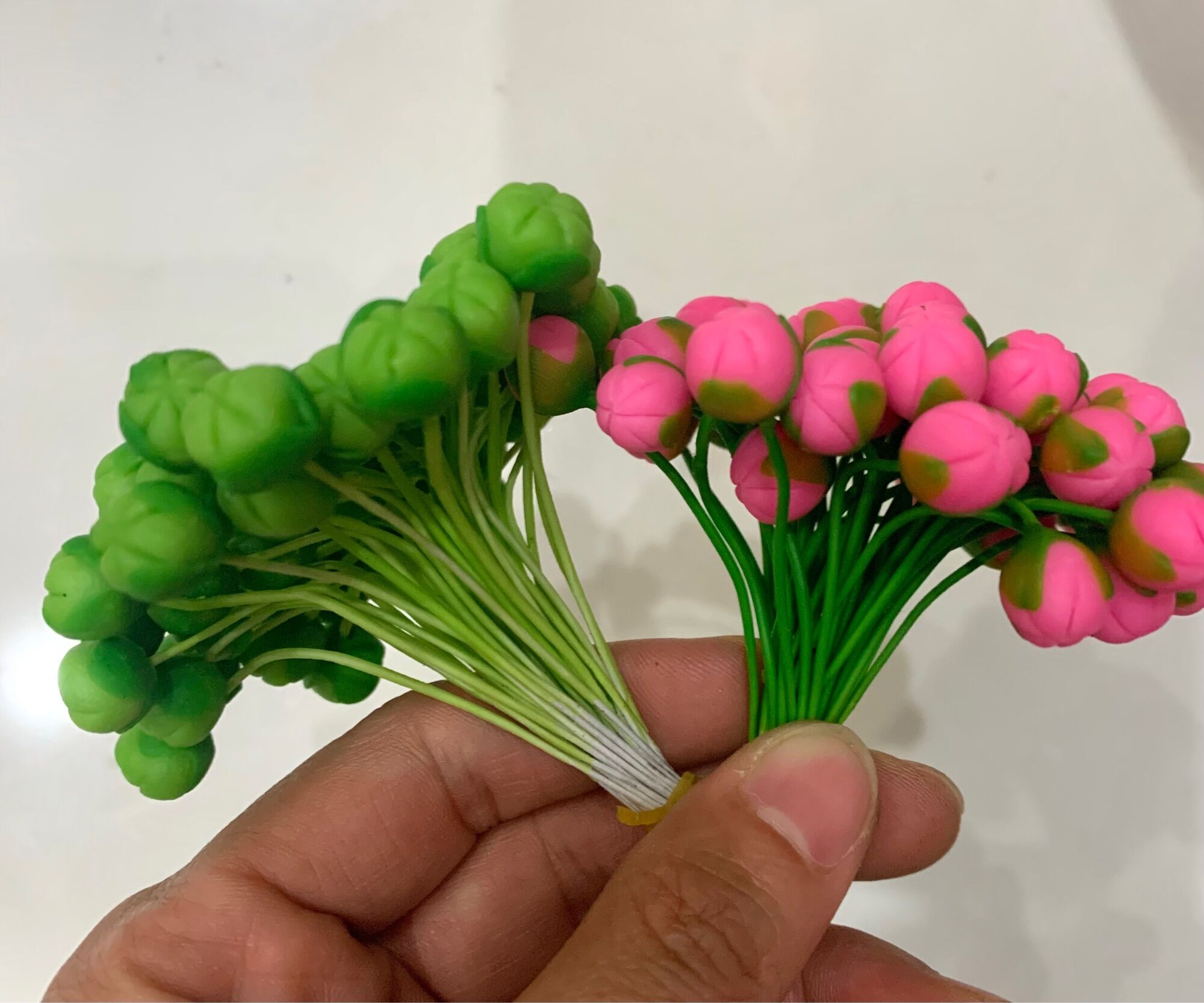 Nụ đào đất sét se chân