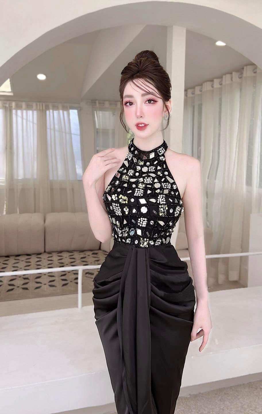 ĐẦM BODY CỔ YẾM ĐÍNH ĐÁ
