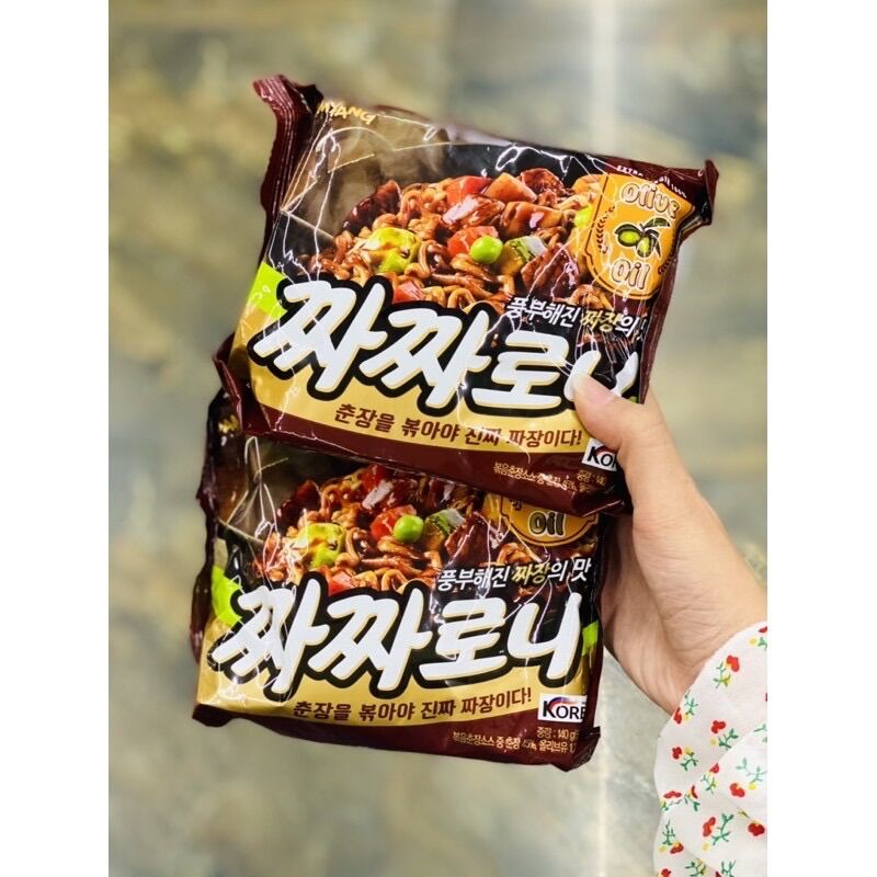 Mì Tương đen Samyang/ Mì trộn tương tàu dầu olive