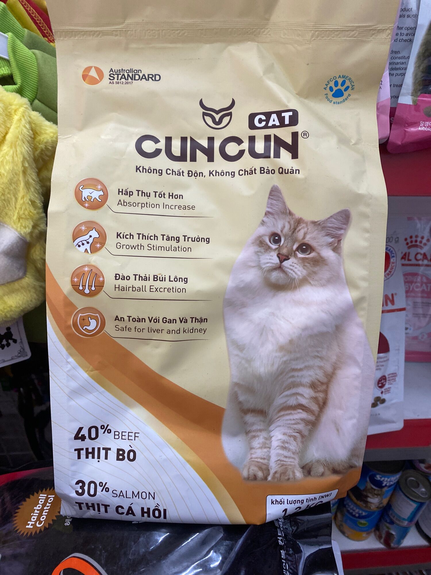 Thức ăn cho mèo cuncun 1,2kg
