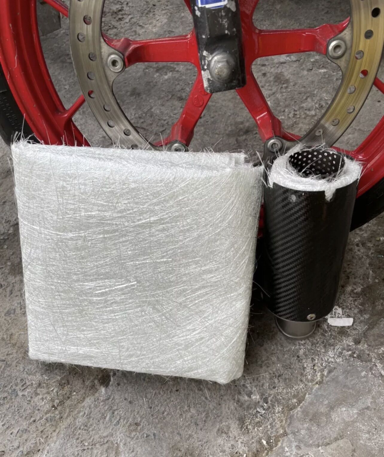 Nỉ thuỷ tinh 3x1m nhét pô xe máy, làm composite, chống thấm, cách nhiệt, ghe xuồng