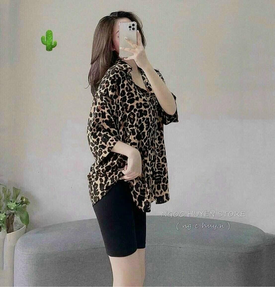 Áo sơ mi nữ hoạ tiết form rộng
