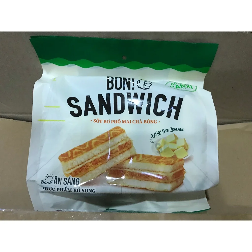 Bánh sandwich sốt phô mai