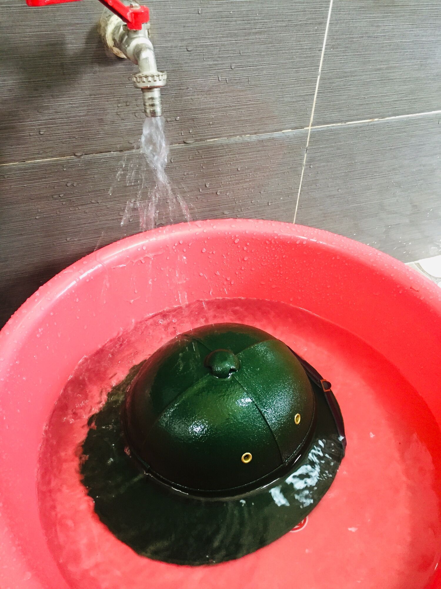 MŨ CỐI TÀU CỐT PHÍP NHÉ CÁC BÁC ( kèm sao gắn mũ)