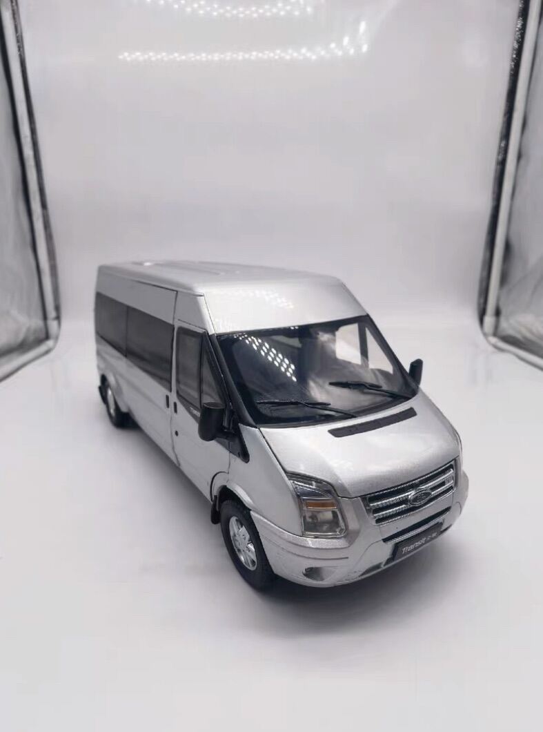 Mô hình xe Ford Transit Pro 2021 118 JMC  banmohinhtinhcom