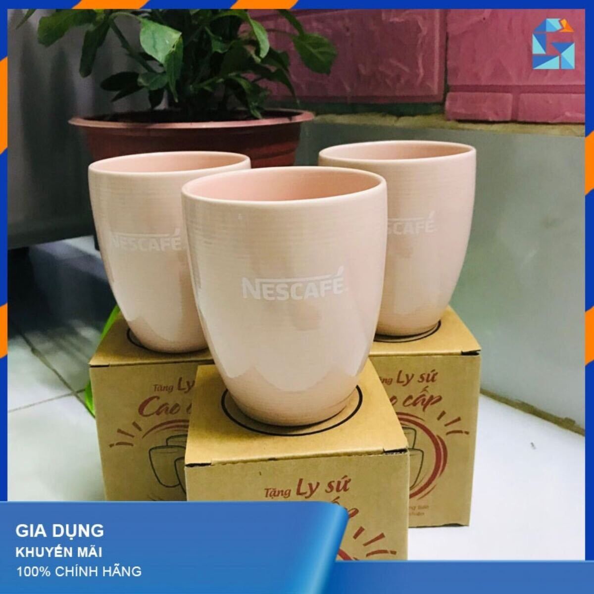 Ly sứ nescafe