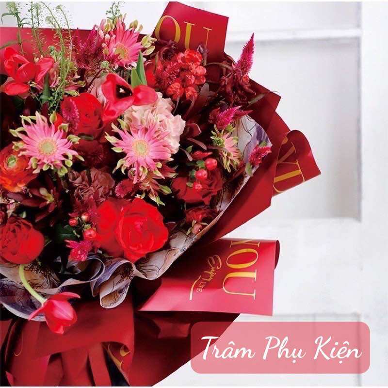 Giấy gói hoa chữ LOVE