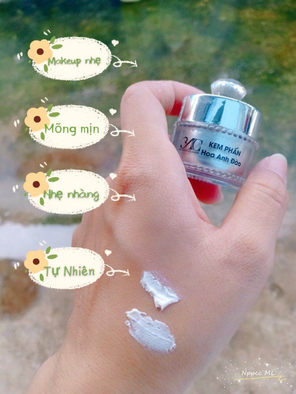 Kem phấn Hoa Anh Đào