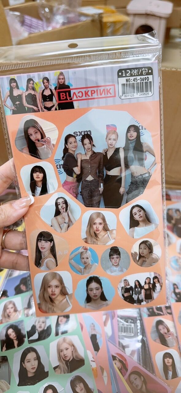 Sticker Blackpink mẫu mới đã cắt sẵn