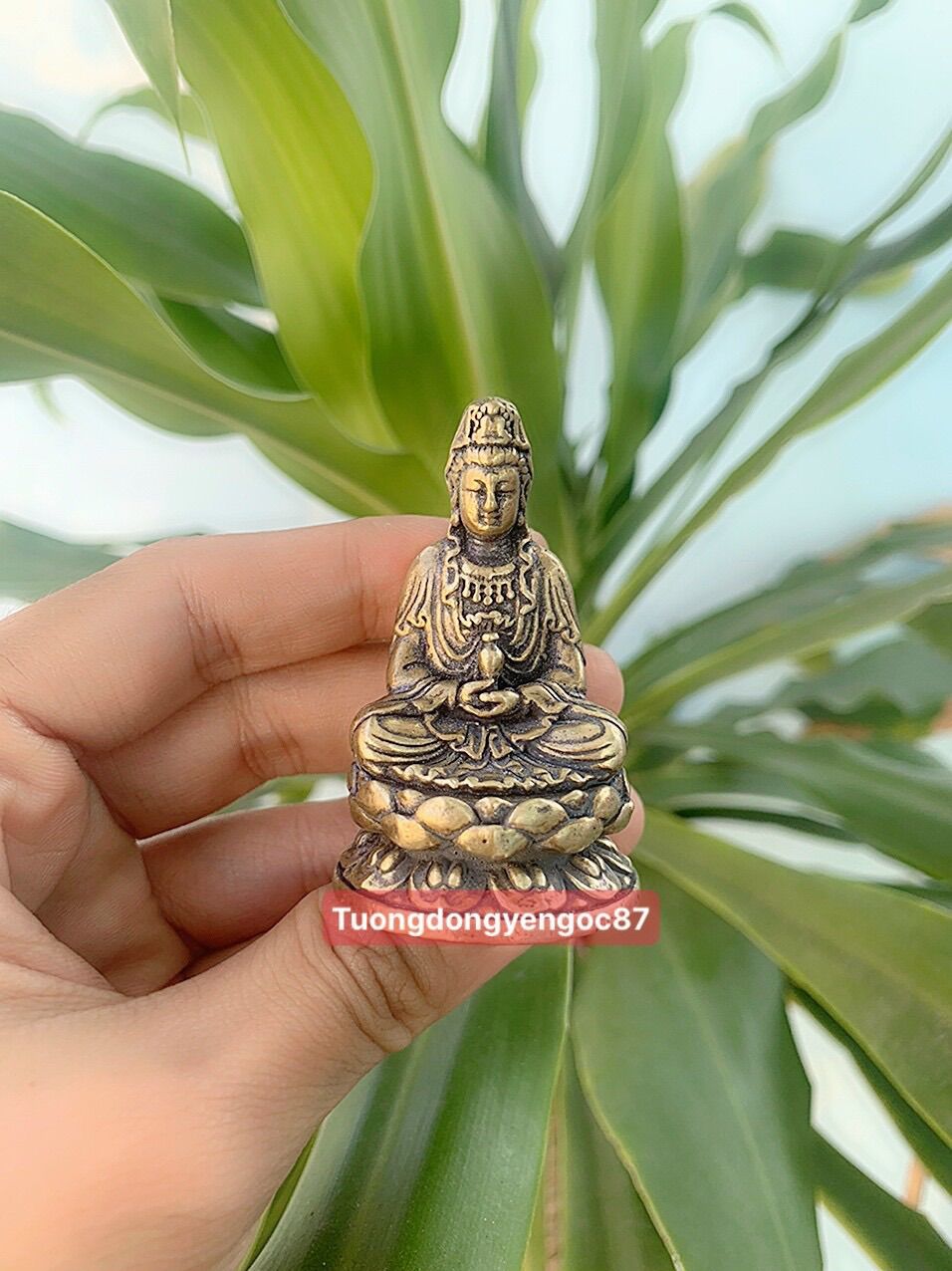 Tượng đồng Phật bà quan âm