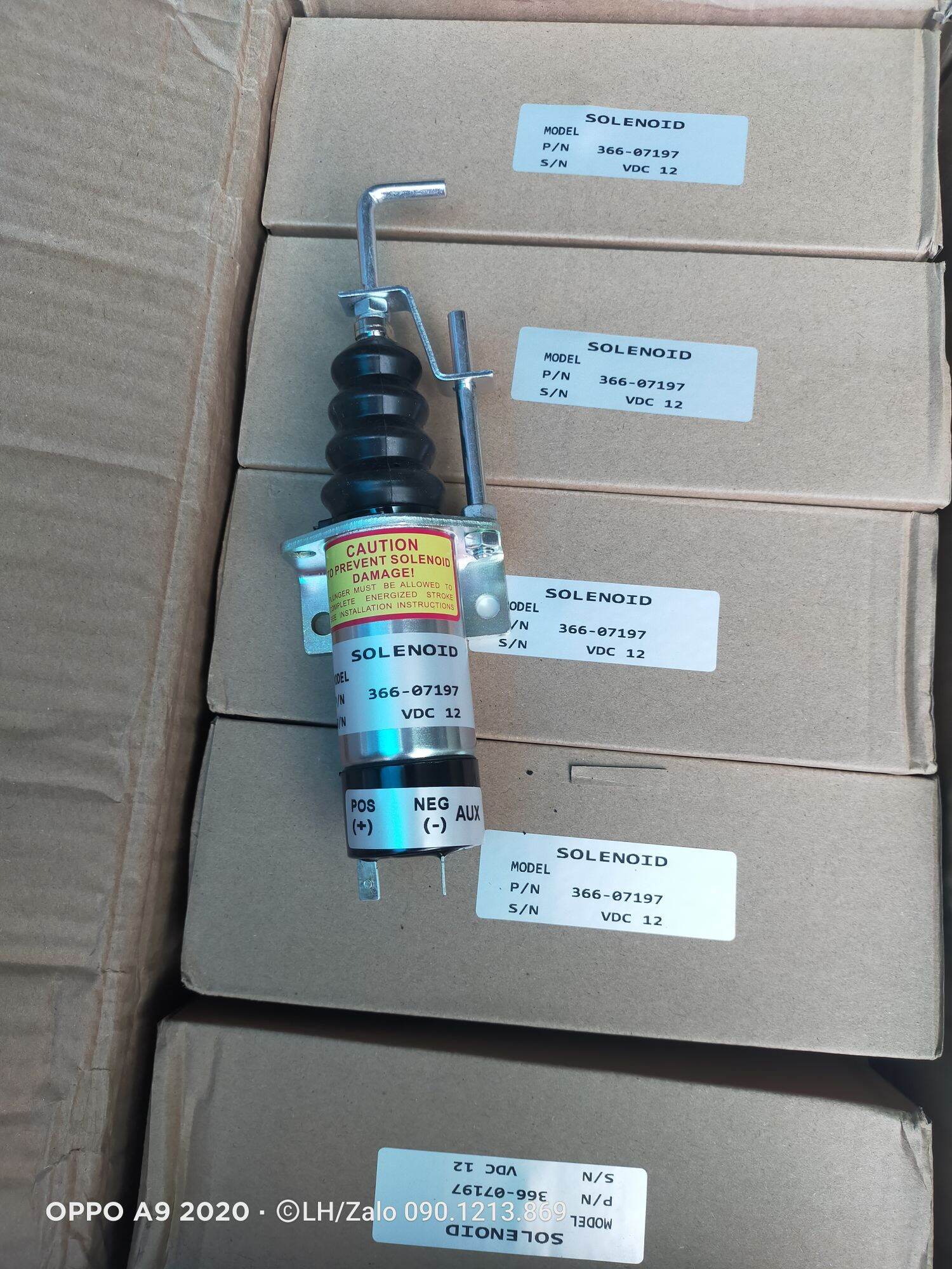 Tắt máy động cơ lister petter 366-07197 12v 24v, solenoid tắt máy 2chân nguồn 12v 24v cho máy phát điện diesel, cục hít tắt máy cục đề le tắt máy 12v 24 sa-3405-t,chuột tắt máy cho động cơ diesel 12v 24v