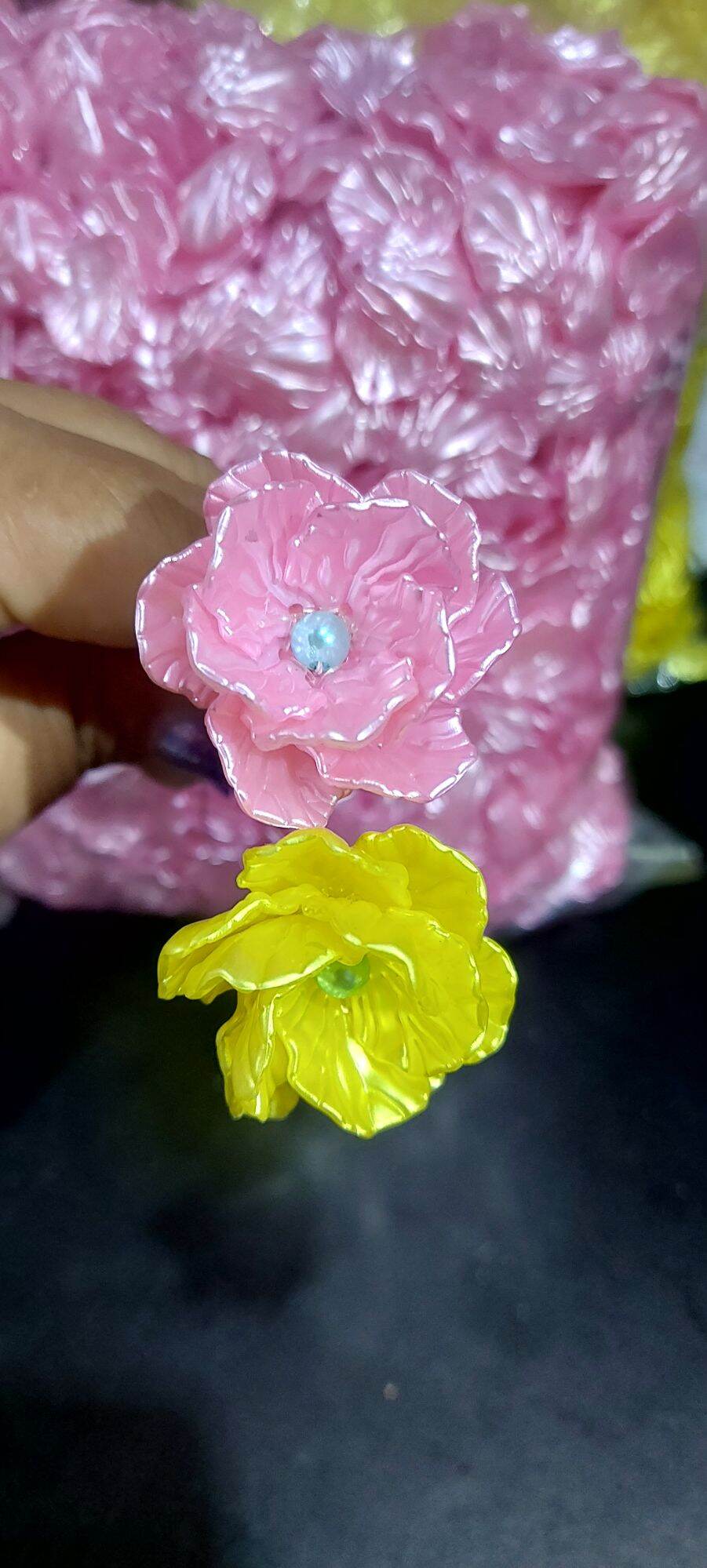 Cánh Hoa hồng nhỏ 1,7cm Hạt Acrylic