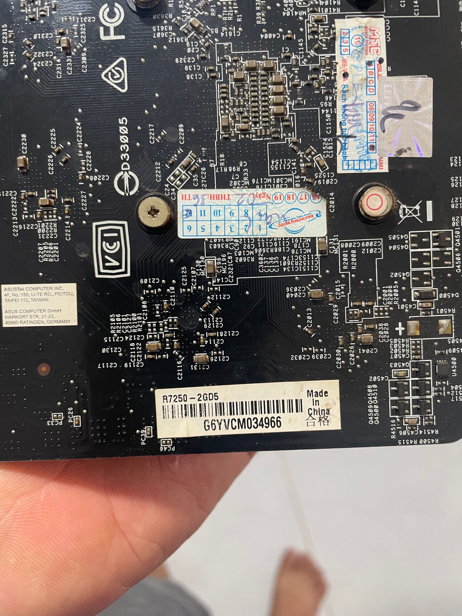 Card màn hình máy tính ASUS R7250-2GD5 (AMD Radeon R7 250, 2GB GDDR5, 128-bit, PCI Express 3.0)