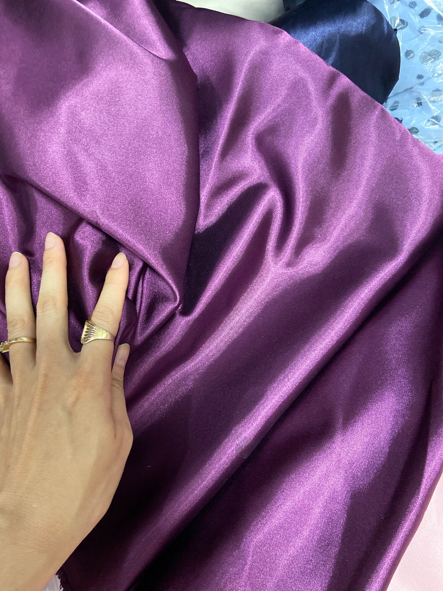 2m lụa satin màu nho sang đẹp khổ 1m5