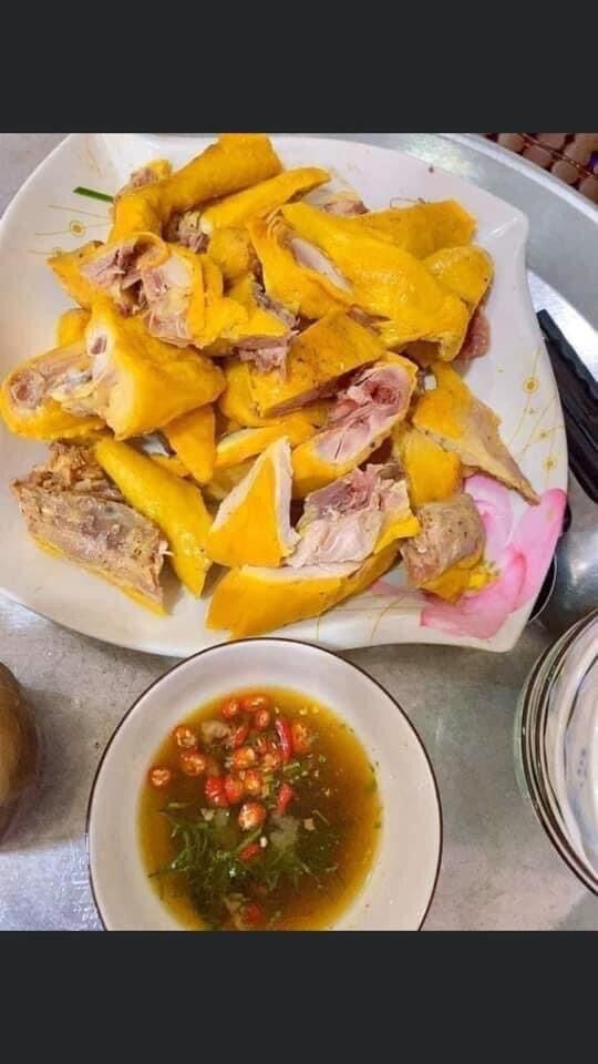 (hoả tốc tphcm) 1khay Gà ủ muối hoa tiêu ngon đặc biệt