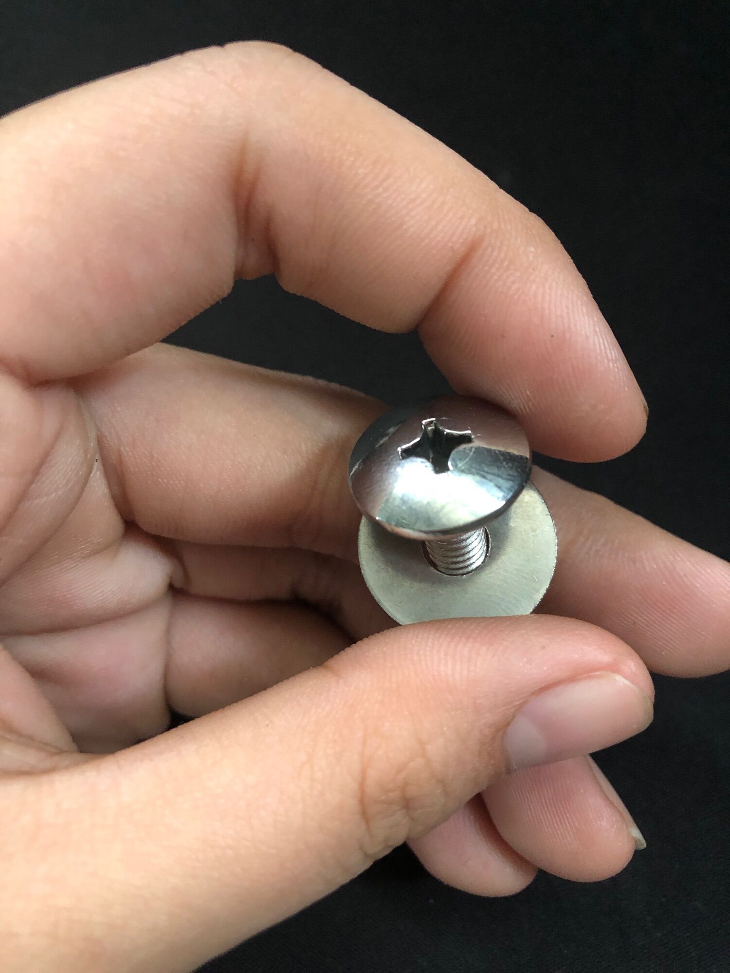 ỐC INOX 6LI3P (BẮC BAGA , BẮT BẢNG TÊN,