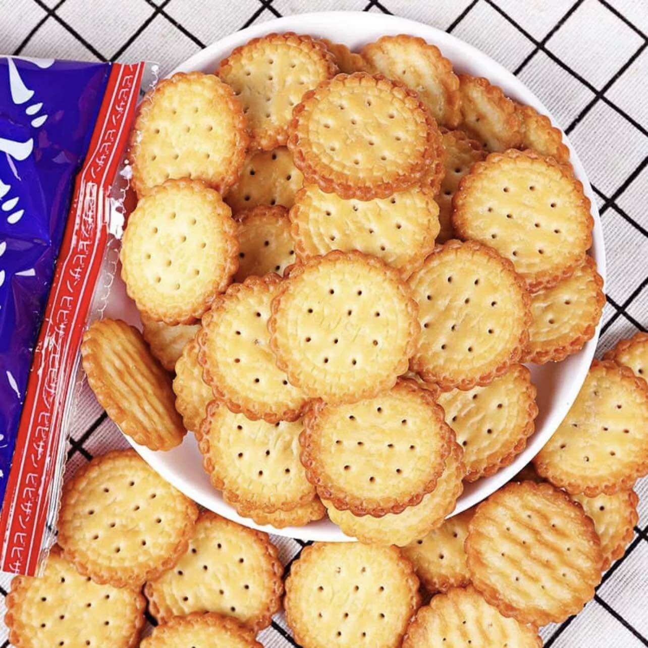 Bánh Quy Mặn Nhật Bản Combo 10 Gói