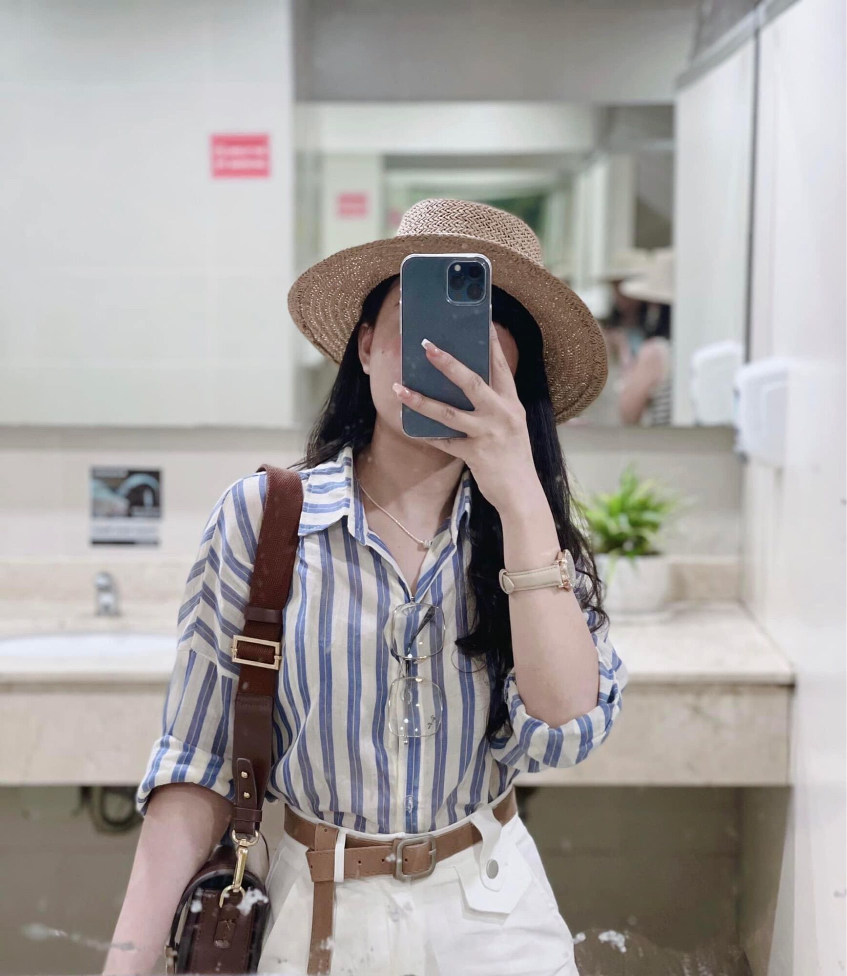 1m2 vải lụa Hồng vải mềm giản ít khổ 1m5(S)