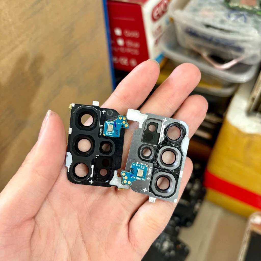 Cụm Kính Camera + Mic Samsung S20 Plus ( 5G ) Zin Full Hàng Cao Cấp .