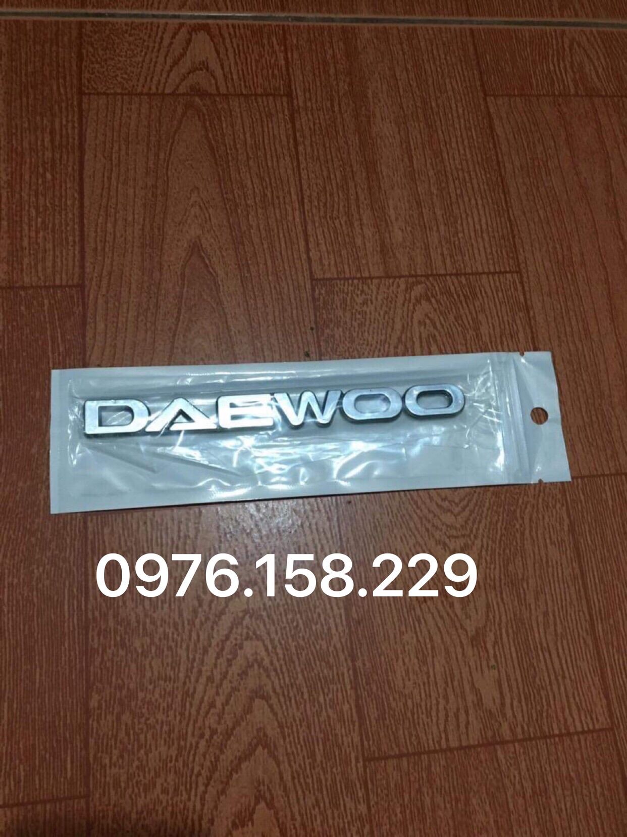Lô gô chữ nổi daewoo nubira, lanos