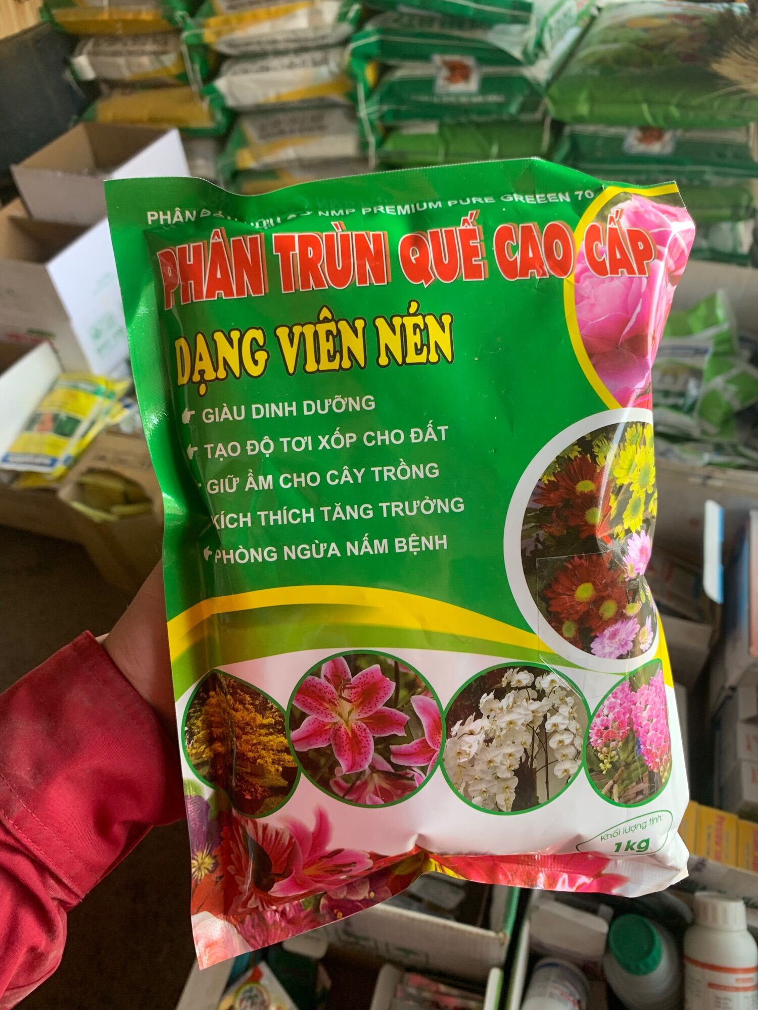 Phân Trùn Quế  cao cấp dạng viên nén gói 1kg