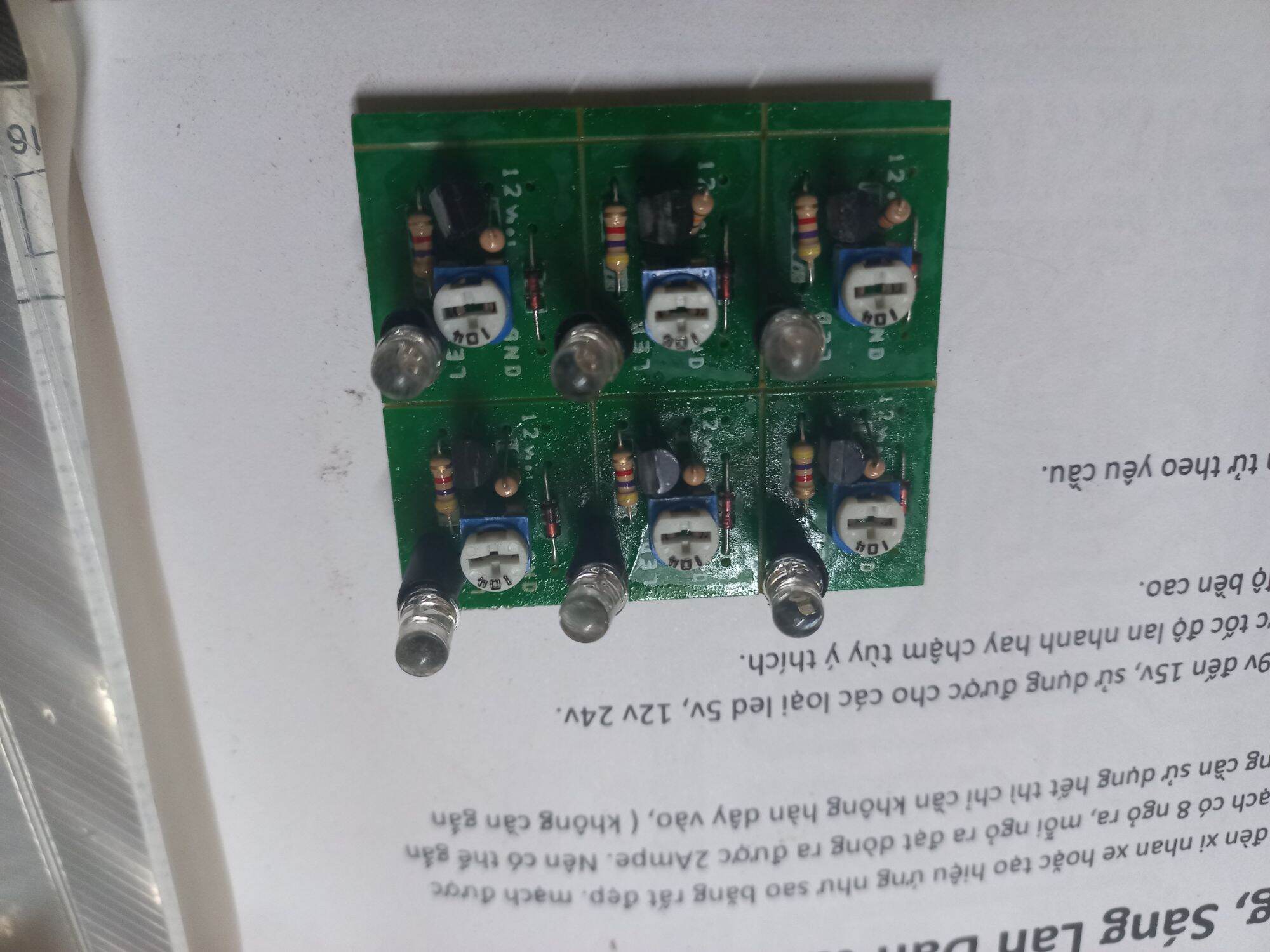 Mạch báo sạc đầy bình 12v (x2 cái)