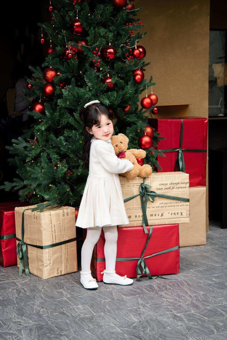 Váy dạ tweed cho bé gái