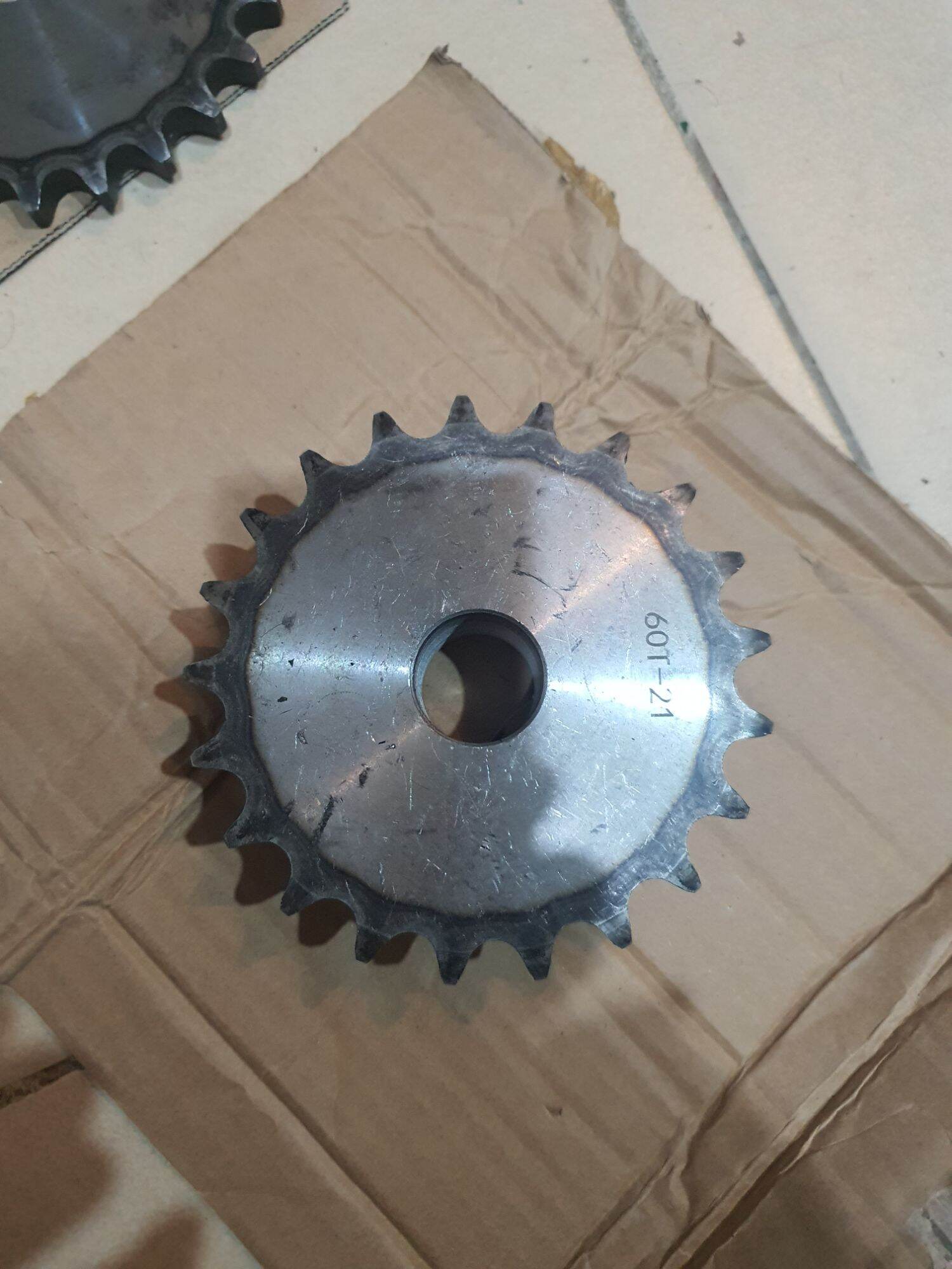 Nhông 60B-21 Răng