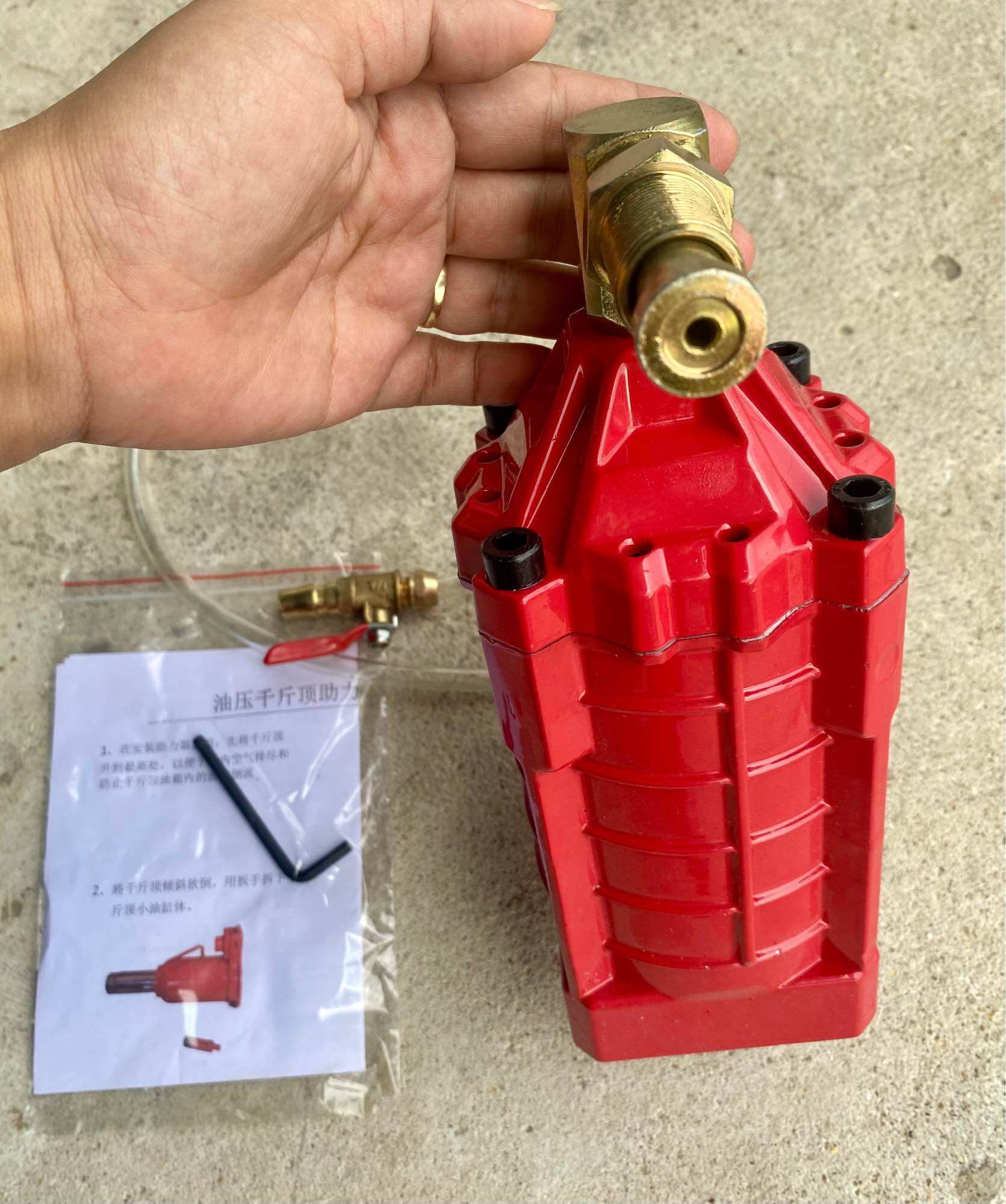 Like the Force of the Air, It Stimulates the Army, and It Transforms the Hand into a Water Weapon. Giá 730,000 Đồng*Miễn phí vận chuyển