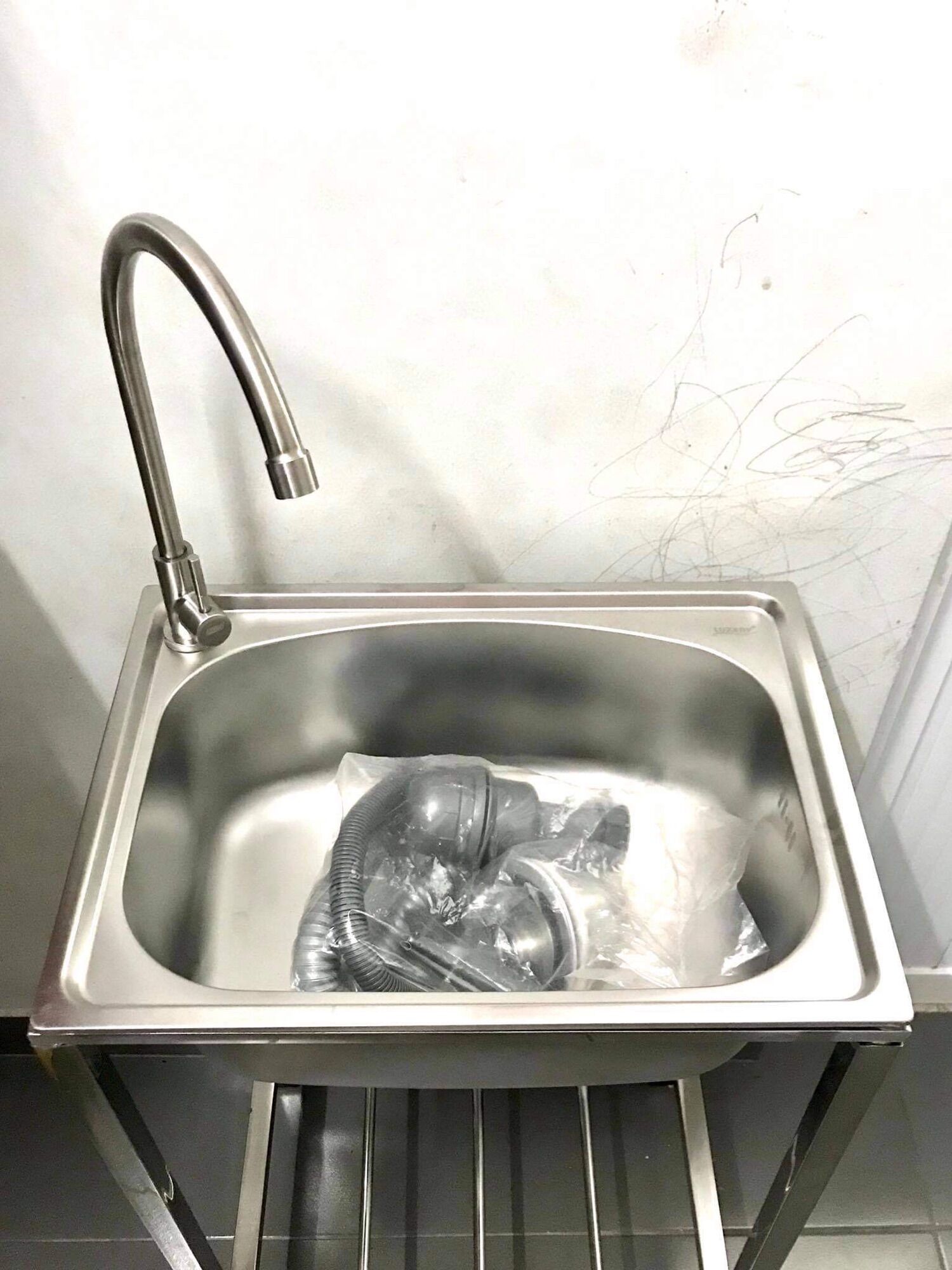 BỒN RỬA 1 HỘC NGUYÊN BỘ 3950