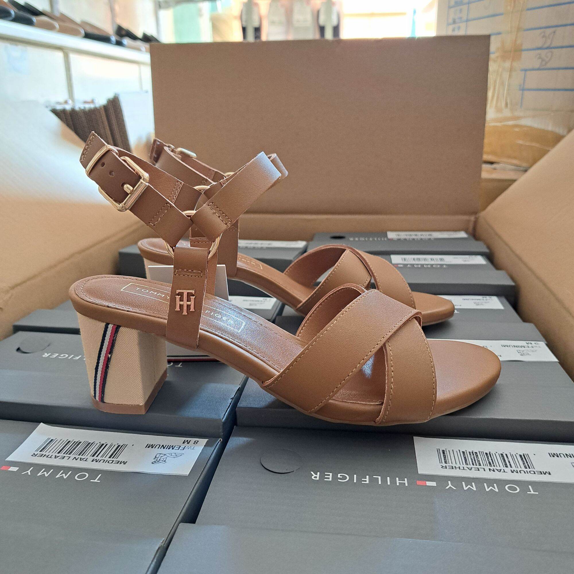 Sandal tommy hilfiger da Thật