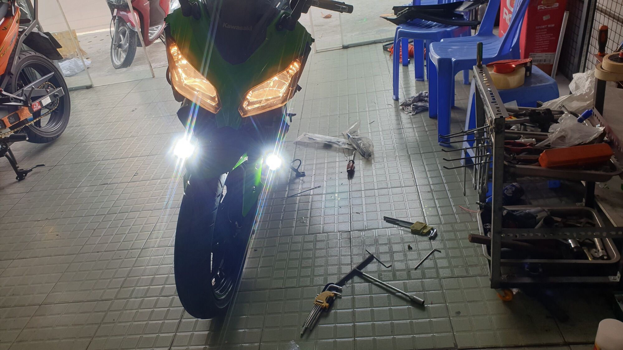Mạch pasing 3s cho đèn trợ sáng l4x full jac cắm