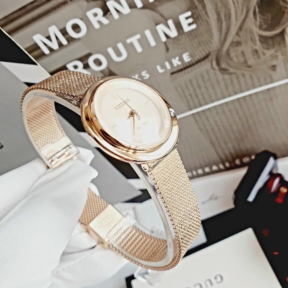 Đồng hồ nữ Citizen, mặt 32mm