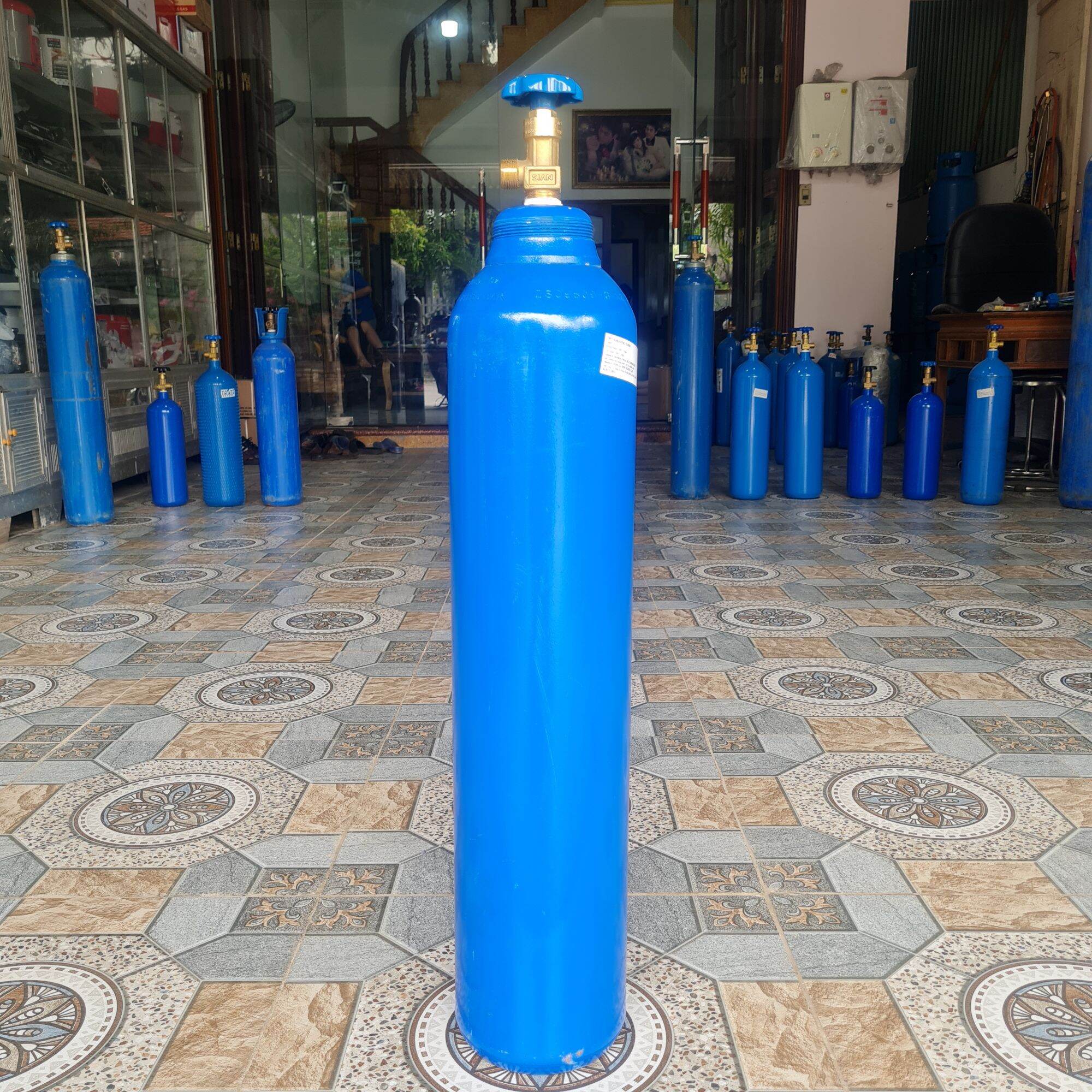 10 Liter Oxygen Gas Tank for Welding and Cutting Stone with Air Cutting Technology