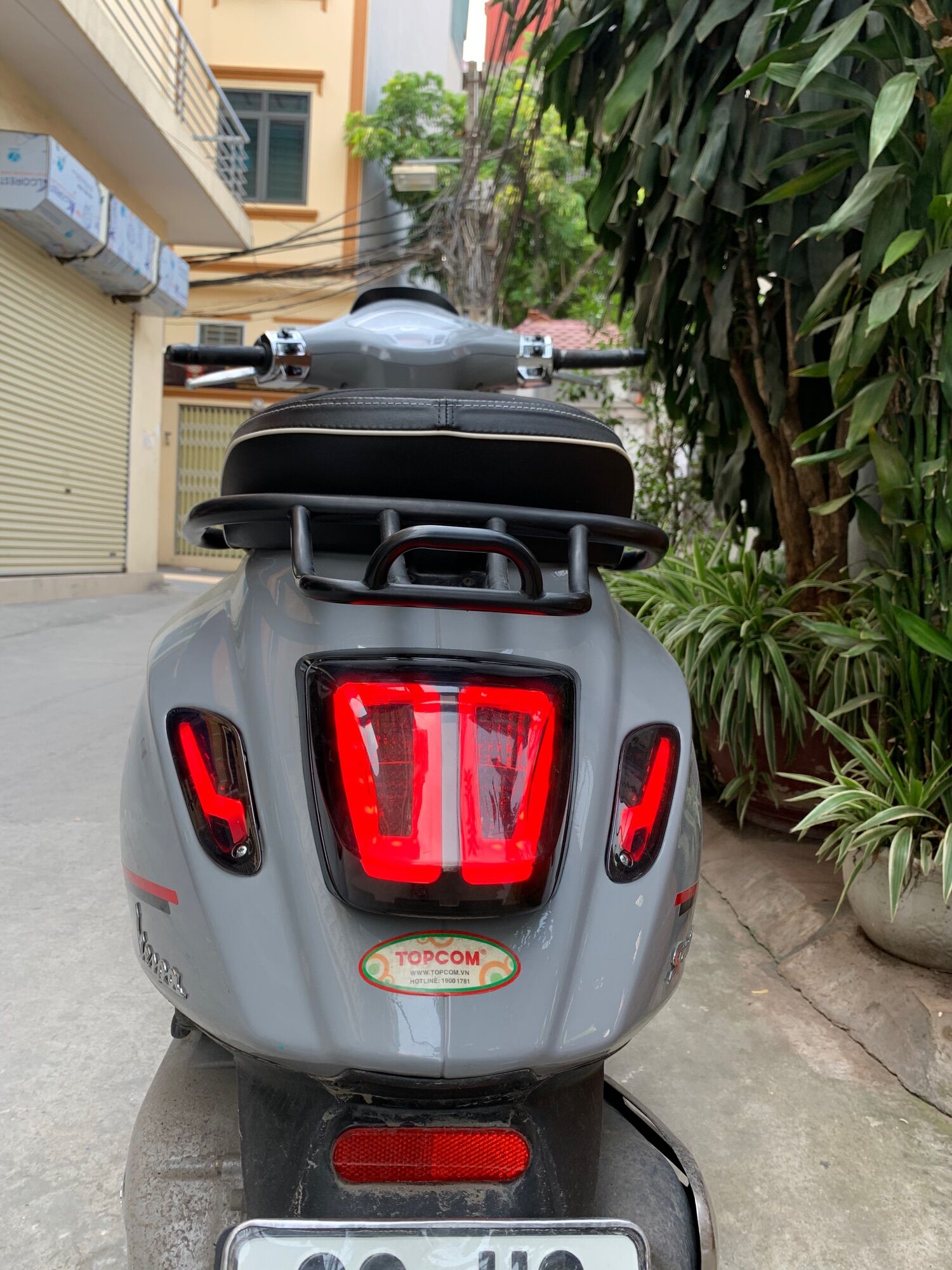 ĐÈN HẬU LED KIỂU HD V1 VESPA SPRINT PRIMAVERA