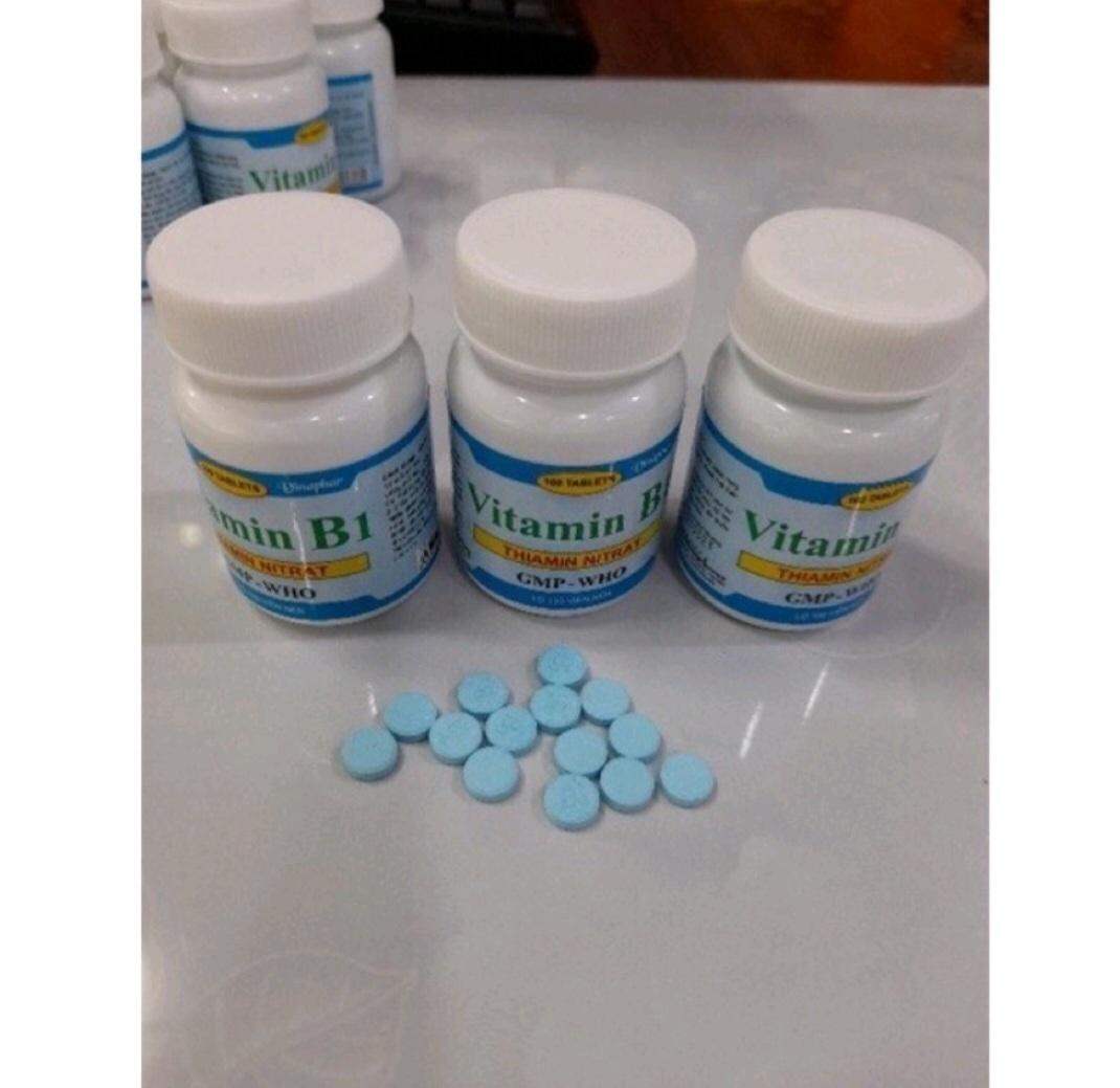 Vitamin B1 hũ 100 viên màu xanh