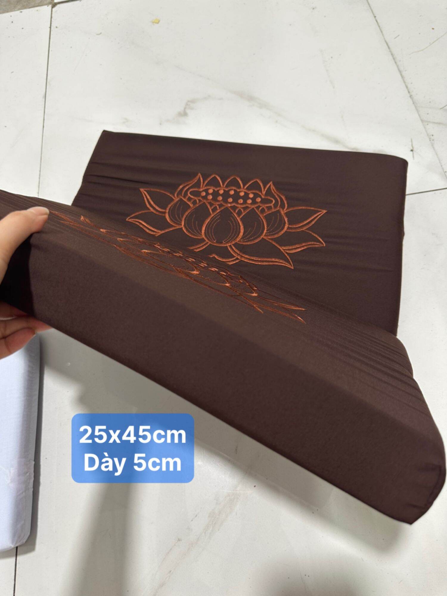 miếng ngồi thiền.nệm tụng Kinh 5cm(25*45cm)
