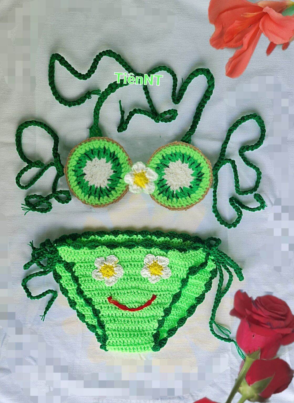 Bikini chery, bikini kiwi, đồ bơi len cho bé, đồ đi biển cho bé, bikini 2 mảnh len handmade cho bé